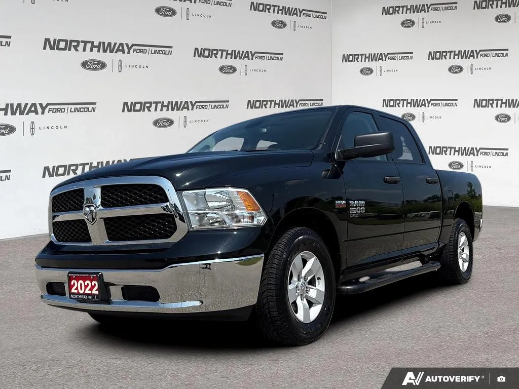 2022 Ram 1500 Classic SLT 4x4 Crew Cab 5'7" Box
