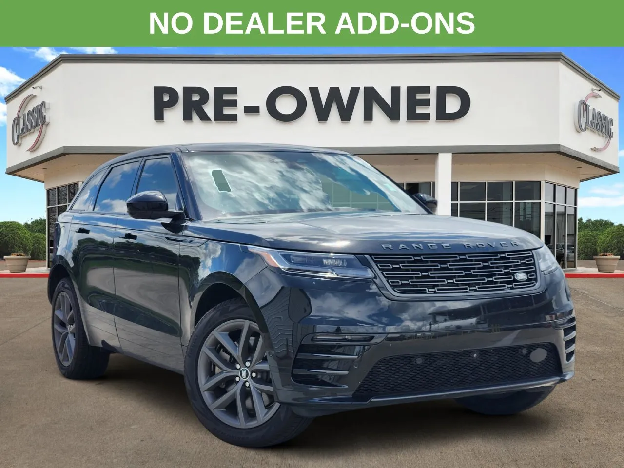 2026 Land Rover Range Rover Velar Dynamic SE