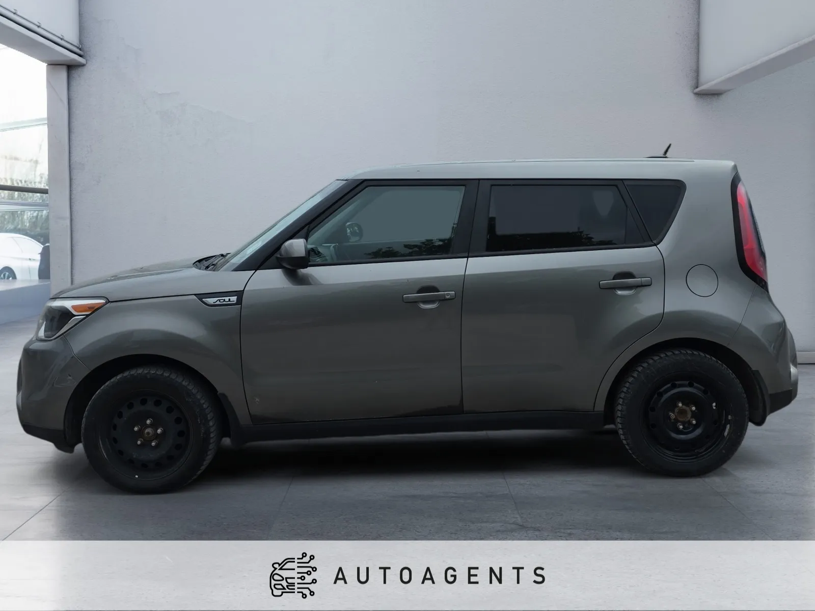 2016 Kia Soul BASE 6A