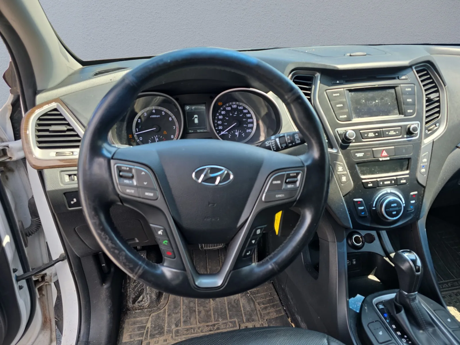 2017 Hyundai Santa Fe Sport 2.4 AWD Easy Financing, Fast Approvals