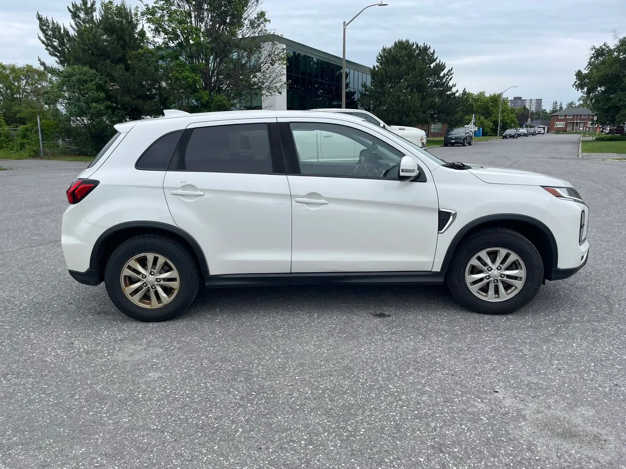 2020 Mitsubishi RVR ES 4WD
