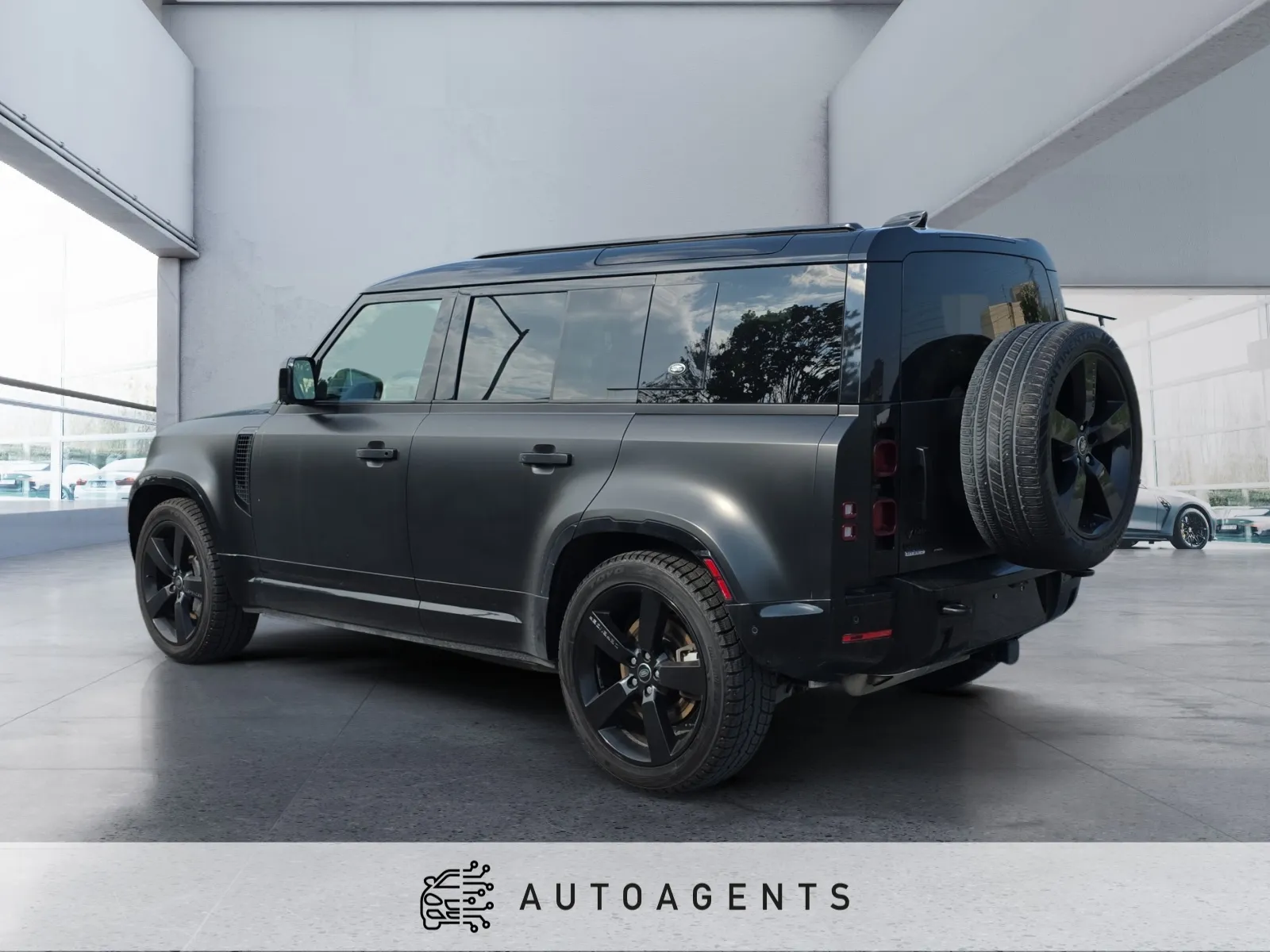 2022 Land Rover Defender 110 X-Dynamic SE P400
