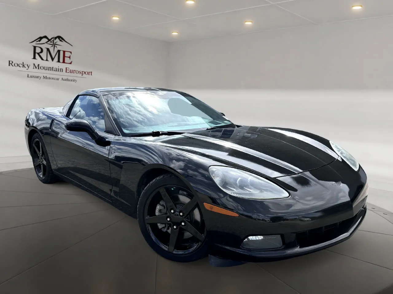 2005 Chevrolet Corvette Base
