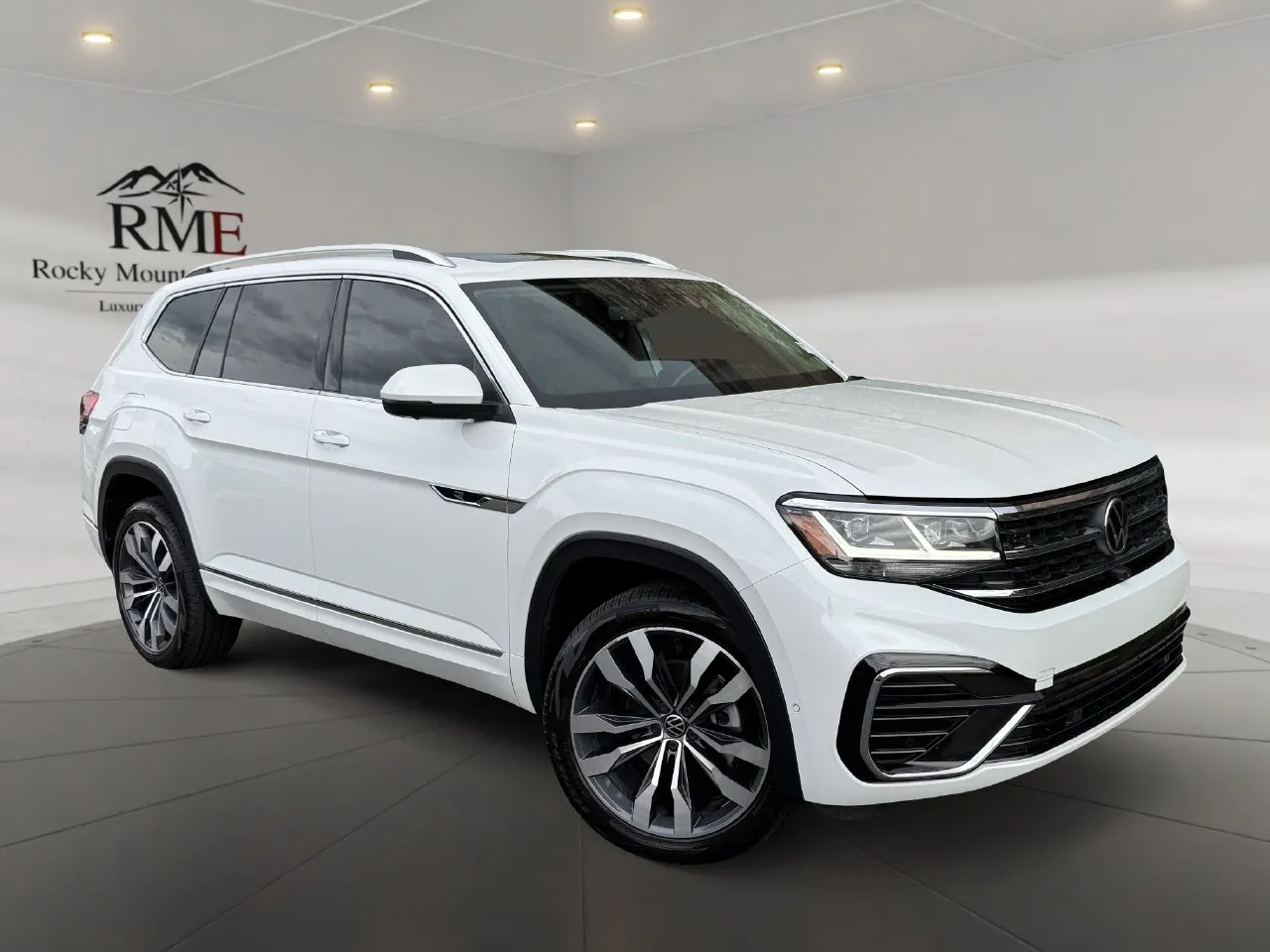 2023 Volkswagen Atlas 3.6L V6 SEL Premium R-Line
